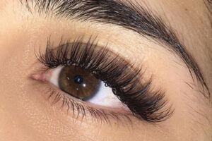 Eyelash Extensions in Dubai | Eyelash Extensions in AlWasl | Beauty Salon in Dubai