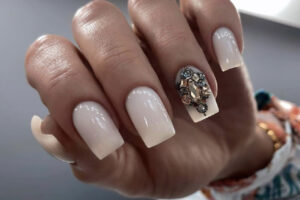 Gel Nails in Dubai