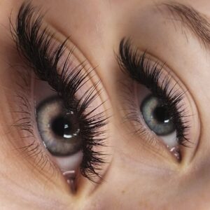 Lashes Dubai |Eyelashes|Lash List Al Wasl 